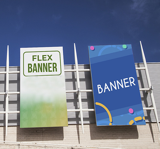 Que sont les bannières Frontlit Flex et pourquoi sont-elles si populaires dans la publicité extérieure